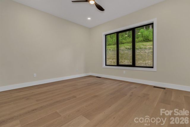 63 Winding Ridge Road, Fairview, NC 28730