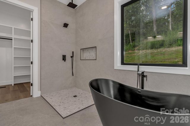 63 Winding Ridge Road, Fairview, NC 28730