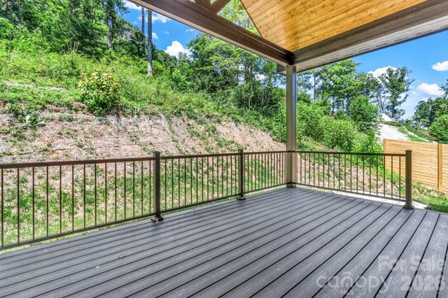 63 Winding Ridge Road, Fairview, NC 28730
