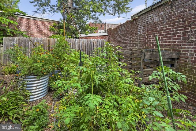 803 W 27TH ST, Wilmington, DE 19802