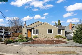 1828 Riverbank Ave, Castro Valley, CA 94546