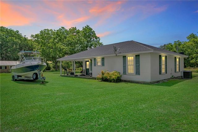 12249 Lloyd Road, Irvington, AL 36544