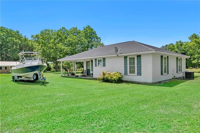 12249 Lloyd Road, Irvington, AL 36544