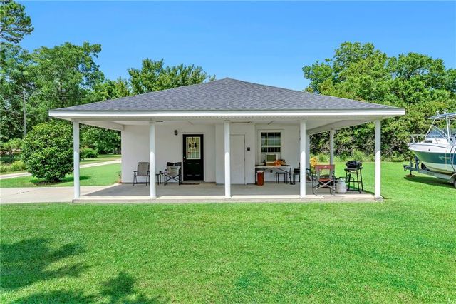 12249 Lloyd Road, Irvington, AL 36544