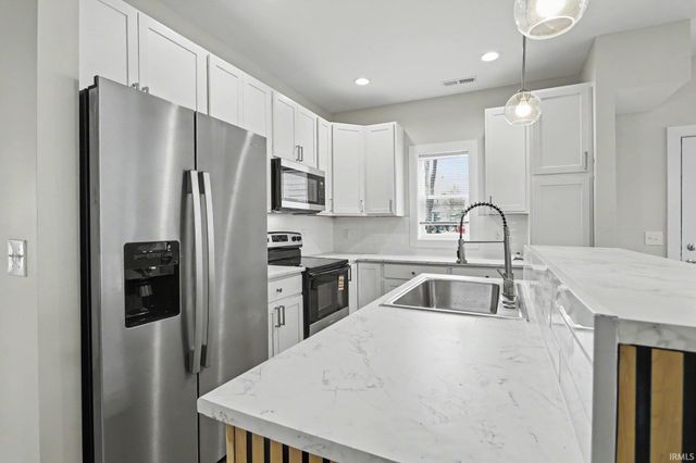 1134 Harvey Street, South Bend, IN 46616