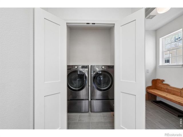 2105 Springs Place, Longmont, CO 80504