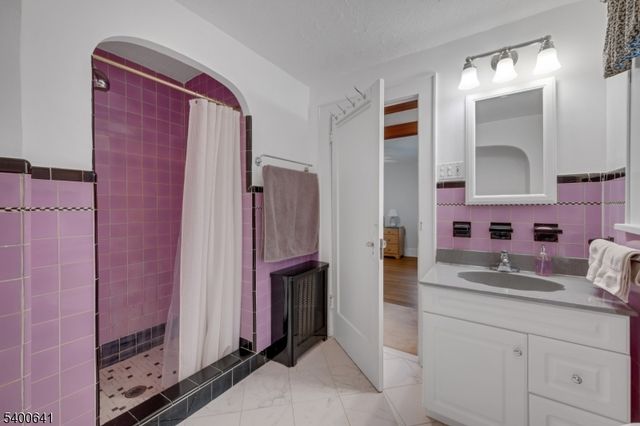 119 Garner Ave, Bloomfield Twp., NJ 07003