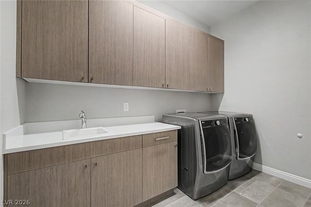 9868 Gemstone Sunset Avenue, Las Vegas, NV 89148