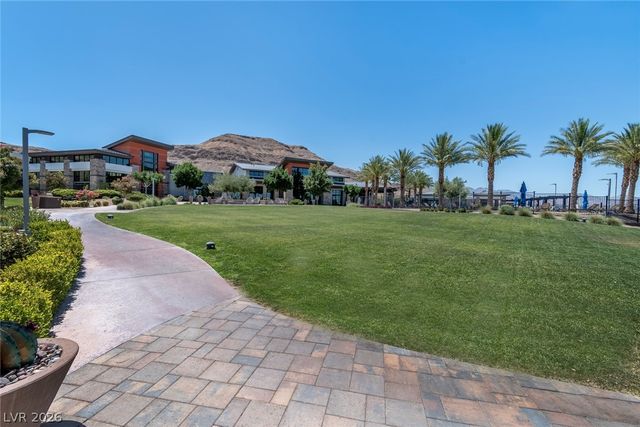 9868 Gemstone Sunset Avenue, Las Vegas, NV 89148
