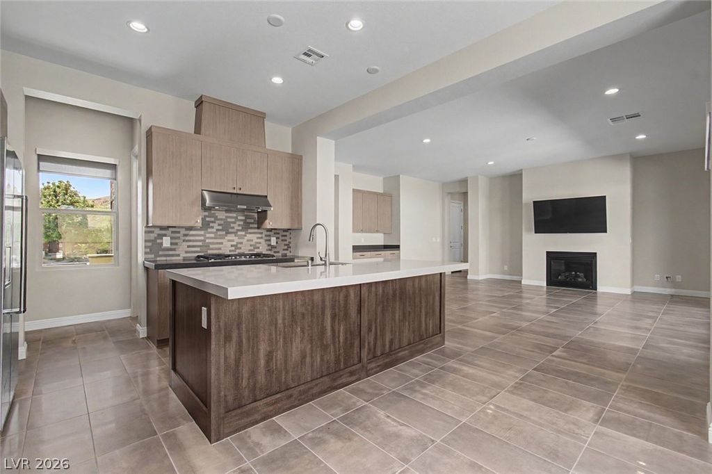 9868 Gemstone Sunset Avenue, Las Vegas, NV 89148 — photo 2