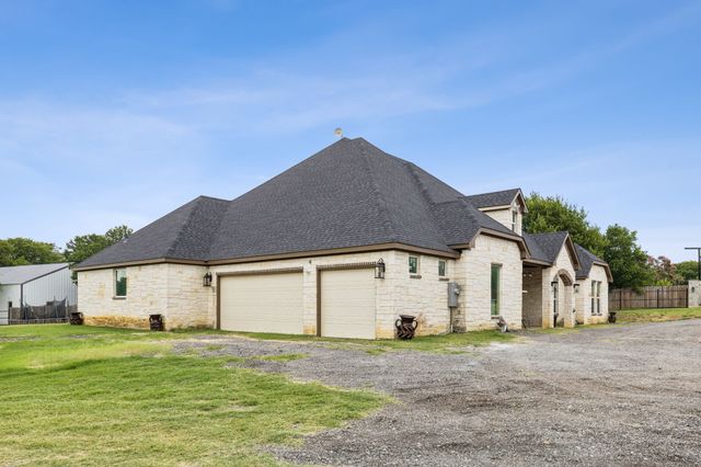 6467 Asher Road, Alvarado, TX 76009