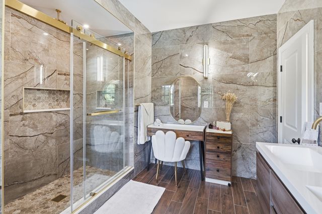 20 Cherokee Rd, Acton, MA 01720