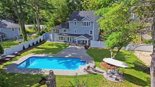 20 Cherokee Rd, Acton, MA 01720