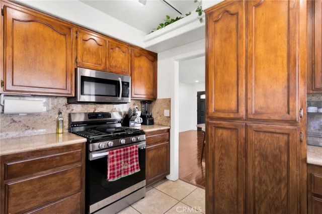 15118 Orchard Hill, Helendale, CA 92342