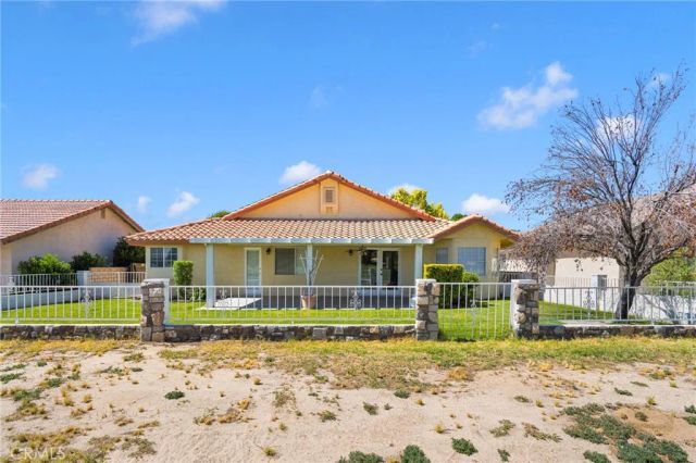 15118 Orchard Hill, Helendale, CA 92342