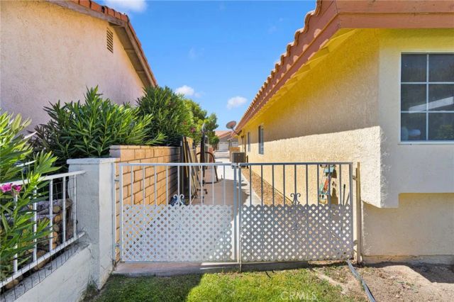 15118 Orchard Hill, Helendale, CA 92342