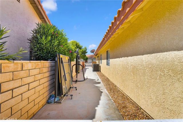 15118 Orchard Hill, Helendale, CA 92342