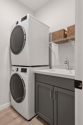 12439 Drayton Trail, Apple Valley, MN 55124