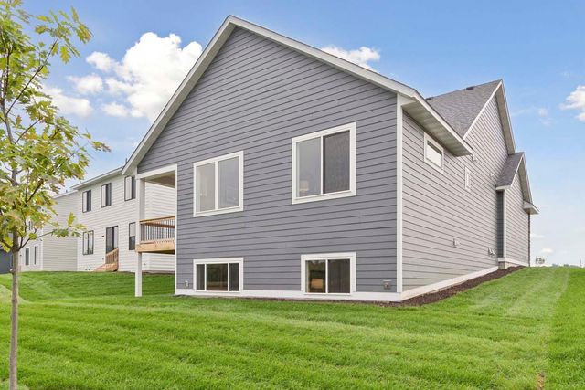 12439 Drayton Trail, Apple Valley, MN 55124