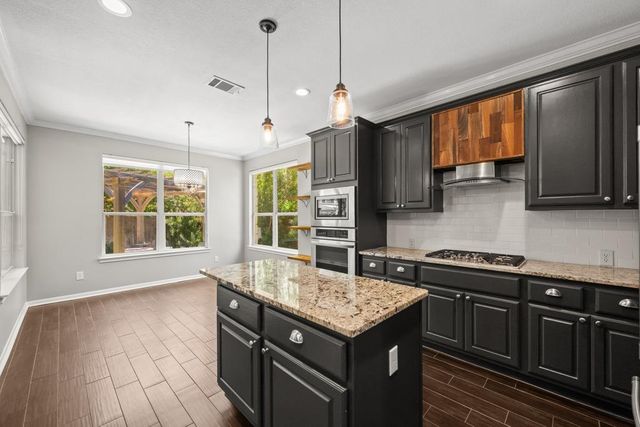2602 Henley DR, Round Rock, TX 78681