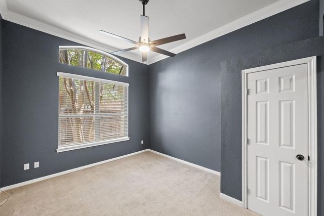 2602 Henley DR, Round Rock, TX 78681