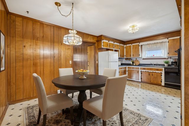 526 W Boiling Springs Rd, Portland, TN 37148