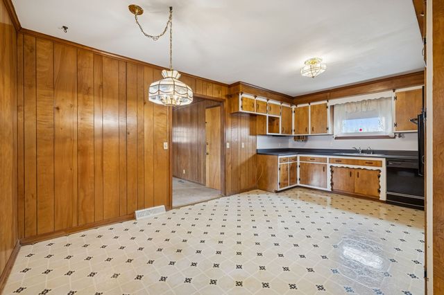 526 W Boiling Springs Rd, Portland, TN 37148