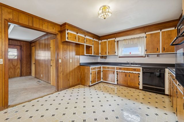 526 W Boiling Springs Rd, Portland, TN 37148