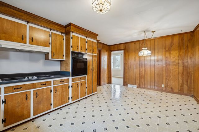 526 W Boiling Springs Rd, Portland, TN 37148