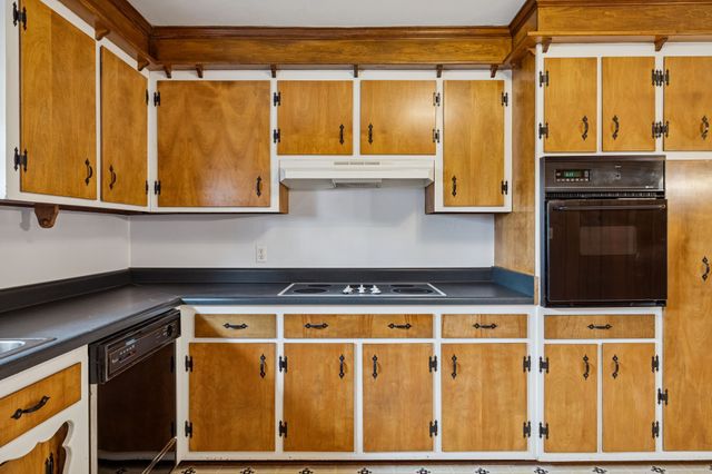 526 W Boiling Springs Rd, Portland, TN 37148