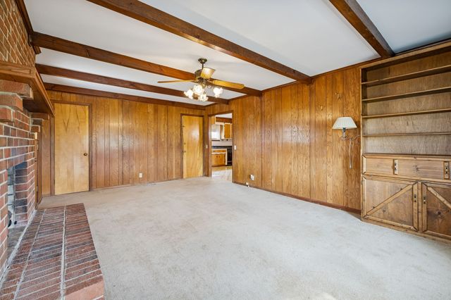 526 W Boiling Springs Rd, Portland, TN 37148