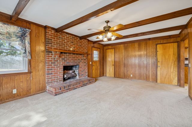 526 W Boiling Springs Rd, Portland, TN 37148