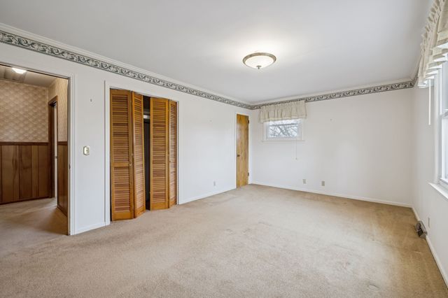 526 W Boiling Springs Rd, Portland, TN 37148