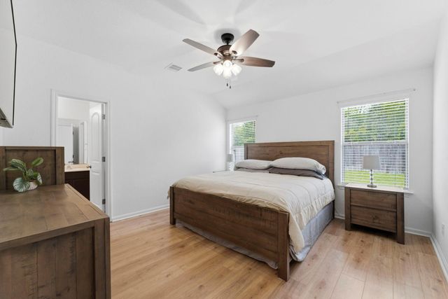 9407 Paloma Creek Drive, Tomball, TX 77375