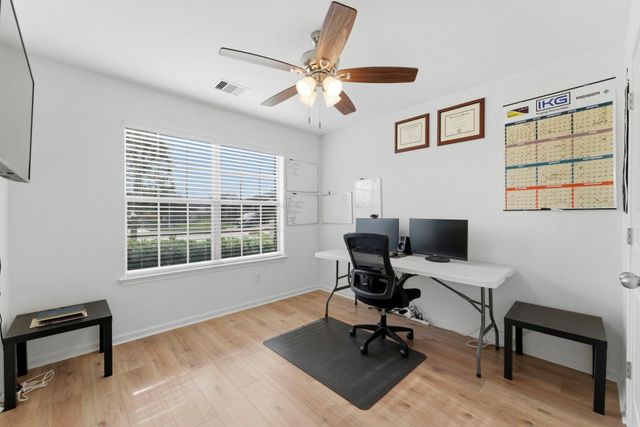 9407 Paloma Creek Drive, Tomball, TX 77375