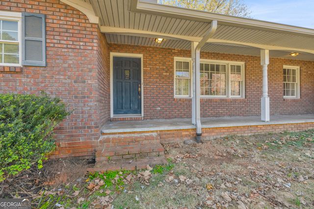 2207 Blacksnake Road, Mount Airy, GA 30563