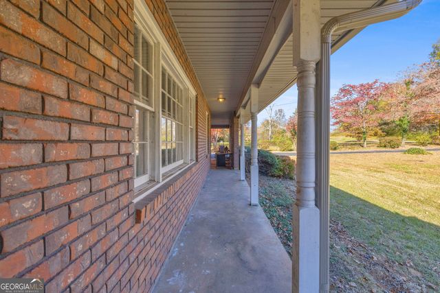 2207 Blacksnake Road, Mount Airy, GA 30563