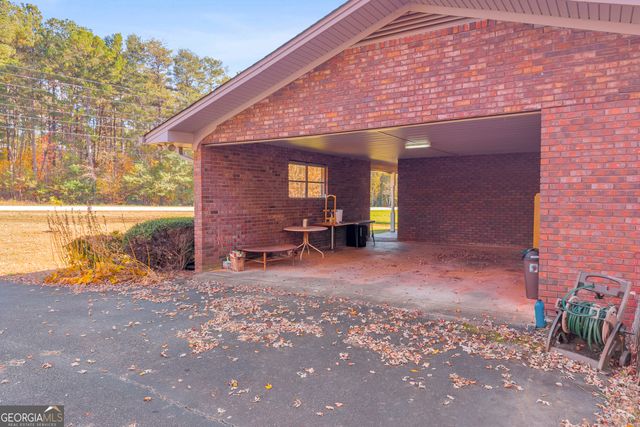 2207 Blacksnake Road, Mount Airy, GA 30563
