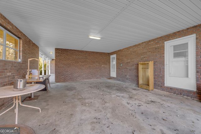 2207 Blacksnake Road, Mount Airy, GA 30563