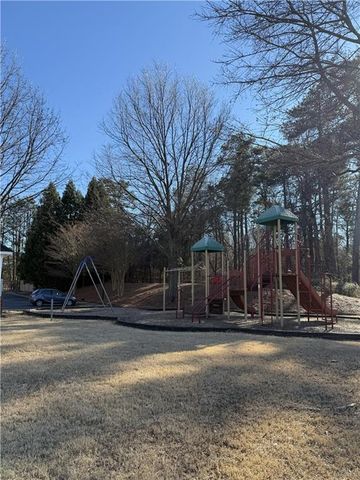 6271 Spring Knoll Court, Tucker, GA 30084