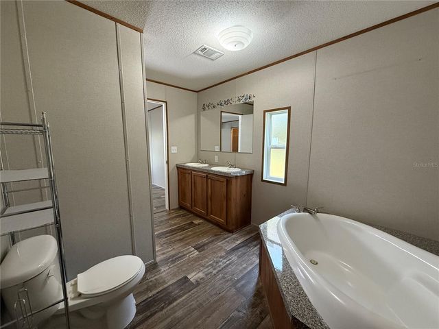 13125 SE 30TH COURT, Belleview, FL 34420