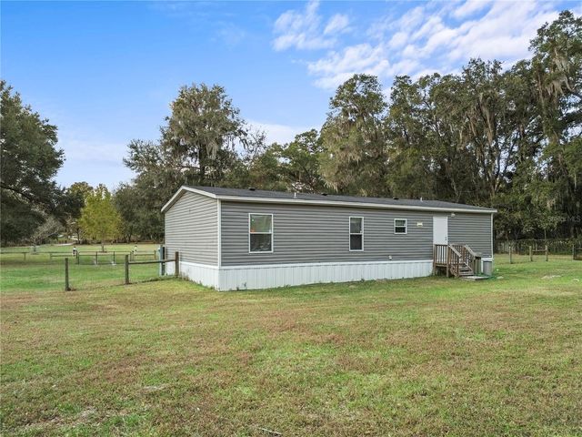 13125 SE 30TH COURT, Belleview, FL 34420