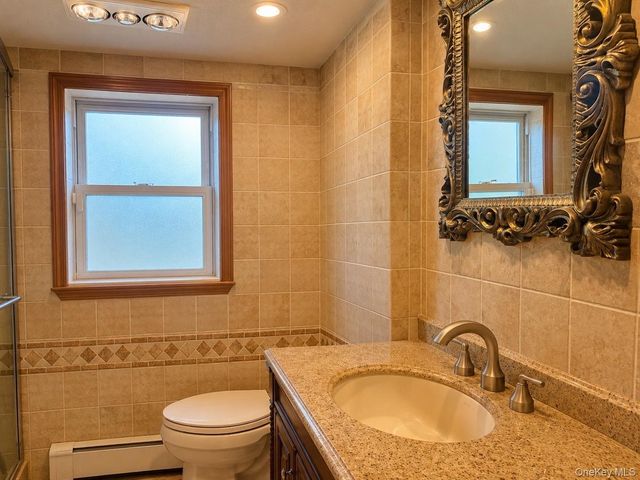 7 Dawes Avenue, Syosset, NY 11791