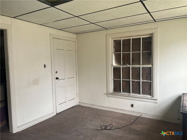 2003 E Guadalupe Street, Victoria, TX 77901