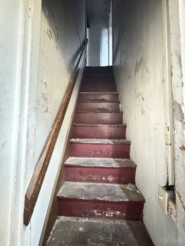 923 Findlay Street, Cincinnati, OH 45214