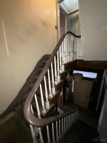 923 Findlay Street, Cincinnati, OH 45214