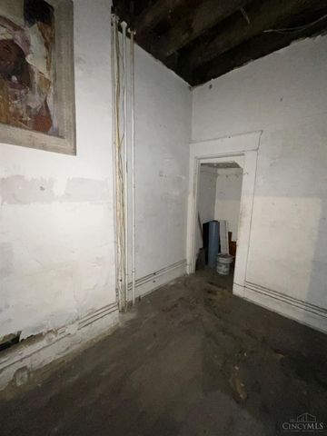 923 Findlay Street, Cincinnati, OH 45214