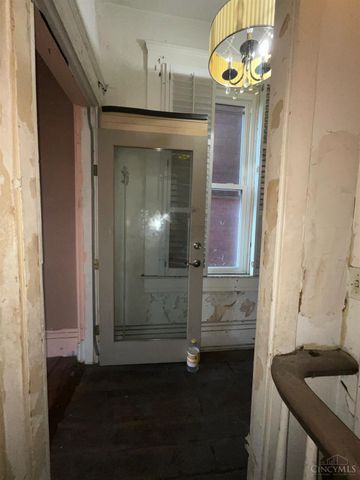 923 Findlay Street, Cincinnati, OH 45214