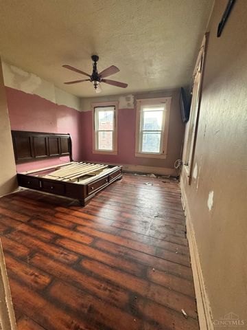 923 Findlay Street, Cincinnati, OH 45214