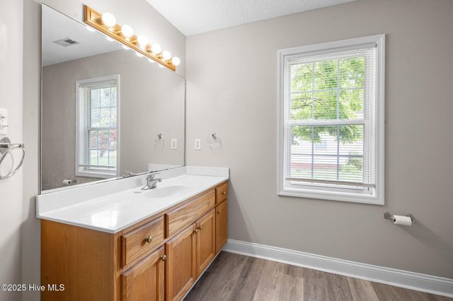 4218 Yarmouth Road, New Bern, NC 28562